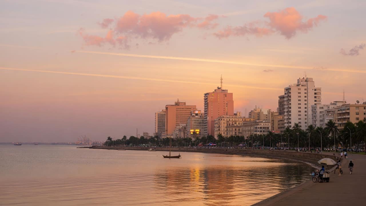 A journey scene connecting Maputo, Mozambique with treatment in India.